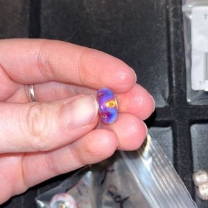 1 glass and sterling silver trollbead